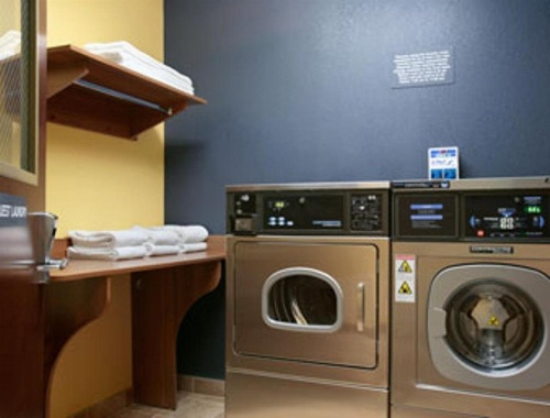 Microtel Inn & Suites By Wyndham Chili/Rochester Airport image 15