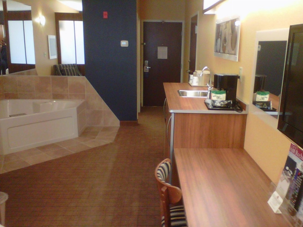 Microtel Inn & Suites By Wyndham Chili/Rochester Airport Main image